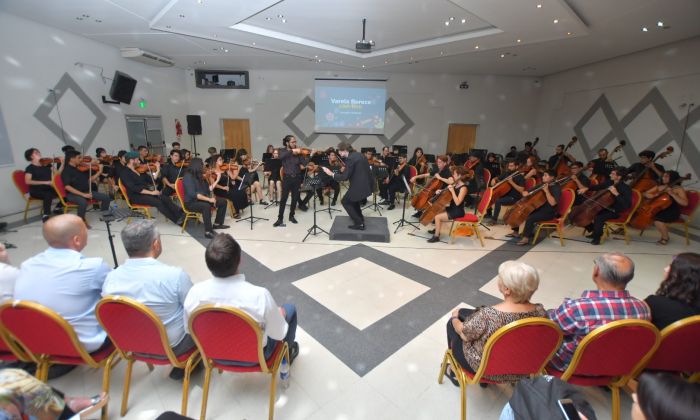Florencio Varela - Orquesta Sinfónica Municipal - Festejos en su 10° aniversario